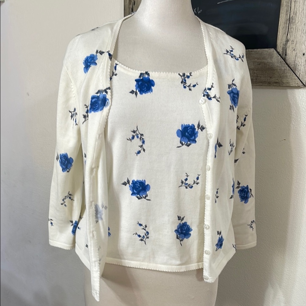 Karen Kane 3/4 Sleeve Cream Floral Sweater Set - Sz L